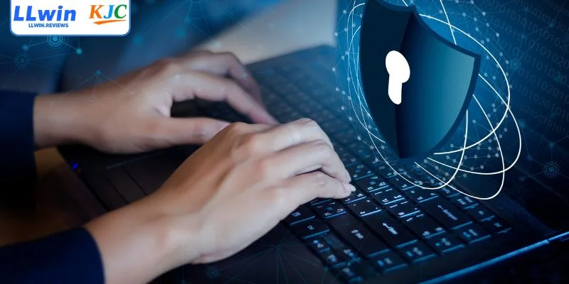 Cơ chế bảo vệ thông tin cá nhân và dữ liệu thanh toán